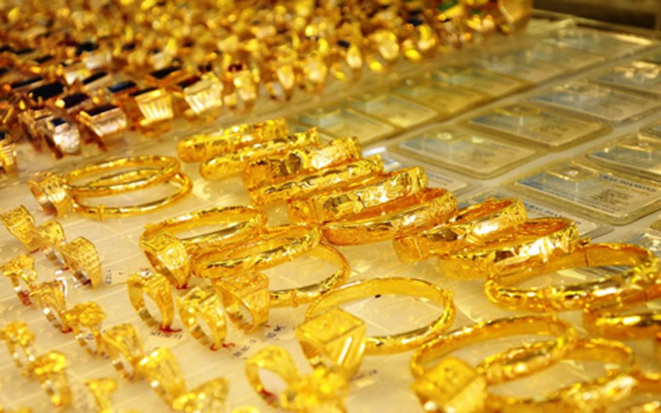 Giá vàng giao dịch sát ngưỡng 70 triệu đồng/lượng. (Ảnh: Int)