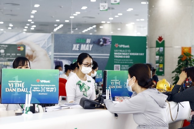 Ước tính trong 3 tháng đầu năm trung bình mỗi nhân viên VPBank tạo ra 196,4 triệu đồng lợi nhuận thuần/tháng