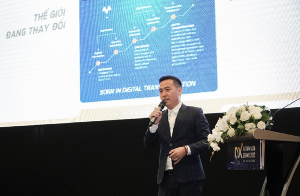 Ông Ngô Mạnh Hà – Cố vấn Công nghệ Công ty Cổ phần Tập đoàn Meey Land mang đến bài tham luận: “Hệ sinh thái công nghệ bất động sản Meey Land – Giải pháp chuyển đổi số toàn diện.