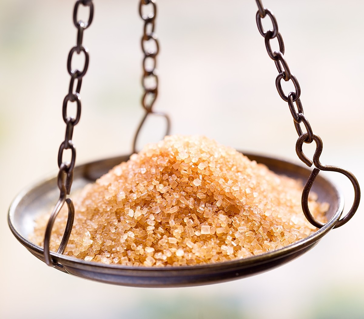 Chỉ số giá đường của FAO giảm 1,1% so với tháng 4 do một vụ mùa bội thu ở Ấn Độ làm tăng triển vọng sẵn có trên toàn cầu.