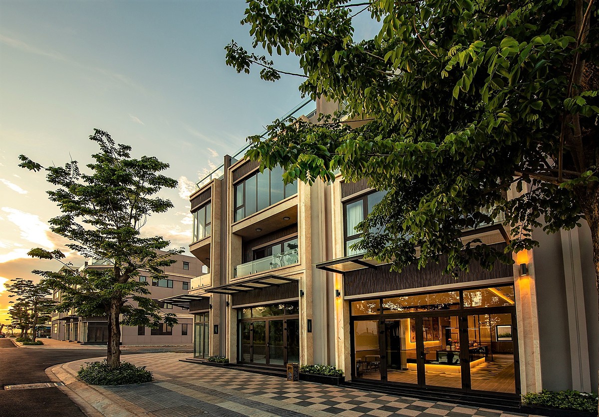 Tỷ suất sinh lời có thể gia tăng hơn nữa nếu shophouse nằm ở vị trí thuận lợi, cộng đồng dân cư nội khu đông đúc và có thể dễ dàng kết nối, thu hút cư dân bên ngoài dự án.