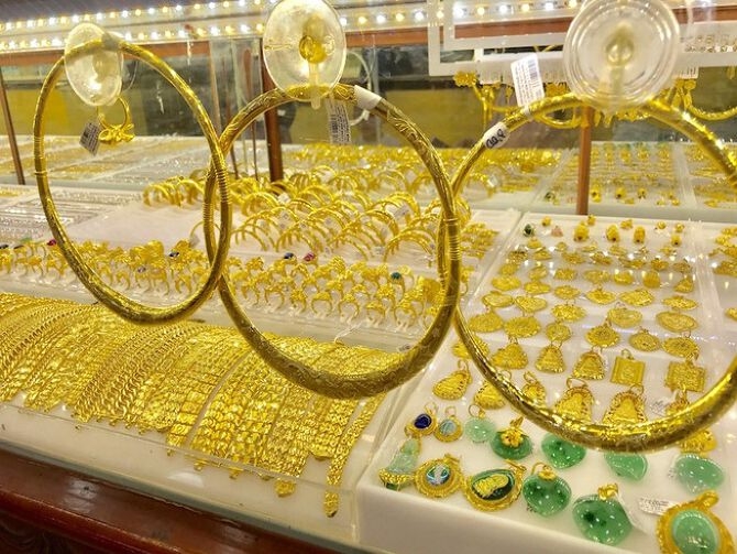 Giá vàng trong nước giao dịch trên 68,5 triệu đồng/lượng. (Ảnh: Int)