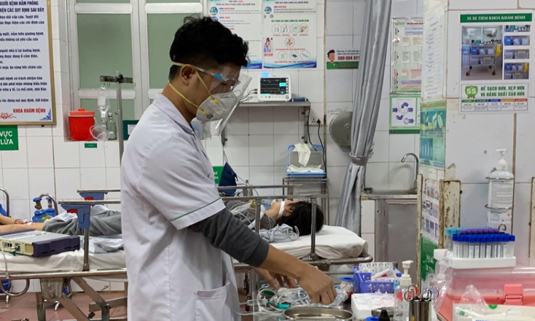Nỗ lực chấm dứt tình trạng thiếu thuốc bảo hiểm y tế