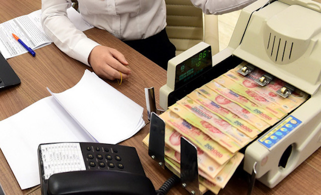 Số dư tiền gửi trên tài khoản thanh toán của người dân vượt mốc 1 triệu tỷ đồng.