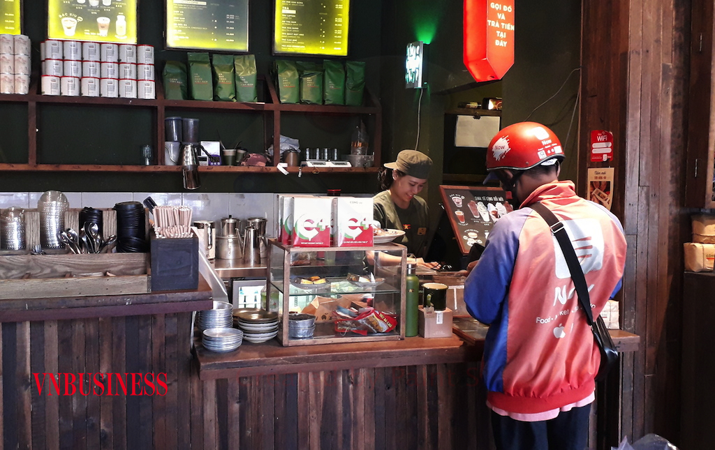 Giao hàng chặng cuối trong mảng giao đồ ăn trực tuyến được đa số khách hàng cho rằng đáng tin tưởng, xứng đáng với số tiền họ bỏ ra.