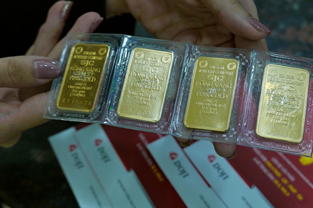 Vàng miếng SJC giao dịch sát 69 triệu đồng/lượng (Ảnh: Int)