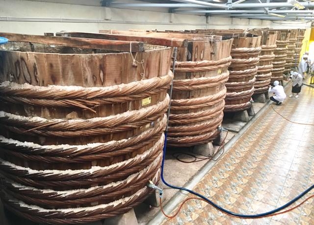 Nhà thùng sản xuất nước mắm.