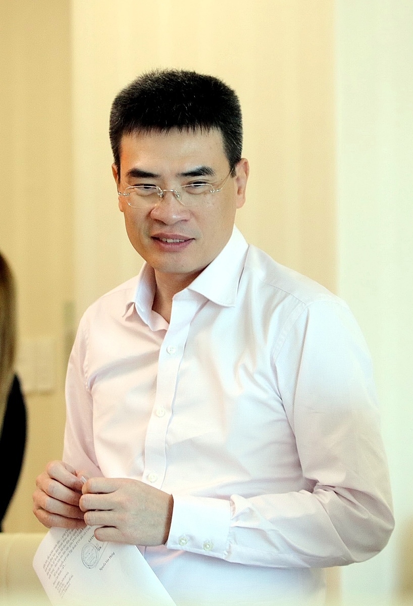 Bí thư Đảng ủy, Chủ tịch HĐQT PV GAS Dương Mạnh Sơn phát biểu mong muốn mở rộng hợp tác với SNP và Petro Cam Ranh, góp phần đảm bảo an ninh năng lượng và bảo vệ Tổ quốc.