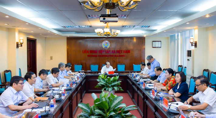 Hội nghị Ban Thường vụ Liên minh HTX Việt Nam lần VI, khóa VI ngày 6/7/2022.