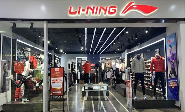 Hàng loạt thương hiệu thể thao Trung Quốc cũng bày tỏ tham vọng chiếm lĩnh thị trường Việt thông qua việc tìm kiếm nhà phân phối độc quyền, như Anta Sporst, Li-Ning...