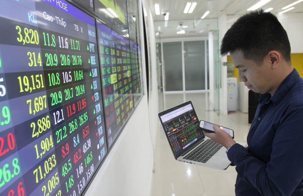 Nhà đầu tư có thể thực hiện mua - bán chứng khoán ngay trong chiều ngày T 2, thay vì phải đợi sang sáng ngày T 3 như hiện nay (Ảnh: Int)