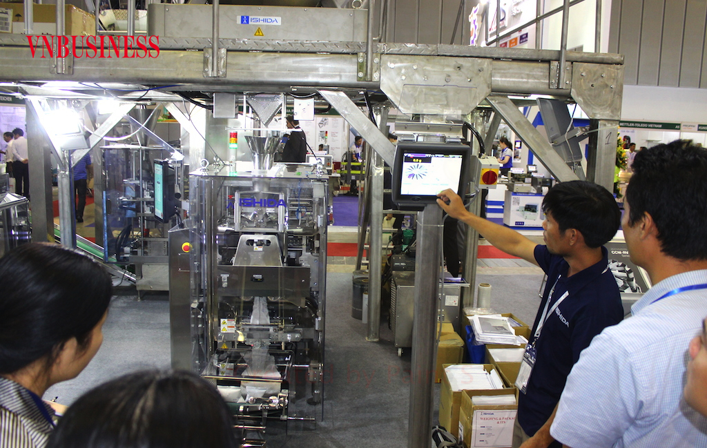 Các cuộc triển lãm lần này sẽ trình làng những dây chuyền công nghiệp sản xuất tiên tiến của các ngành giấy, sơn, cao su và nhựa.