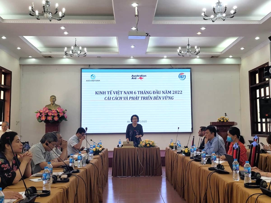 Hội thảo công bố Báo cáo “Kinh tế Việt Nam 6 tháng đầu năm 2022: Cải cách và phát triển bền vững.