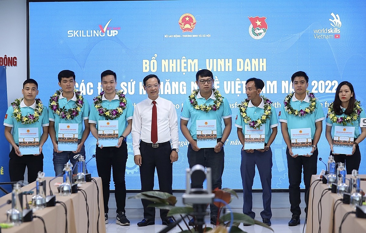 Tham gia các kỳ thi giúp lao động thanh niên vững tay nghề và dễ dàng khởi nghiệp.