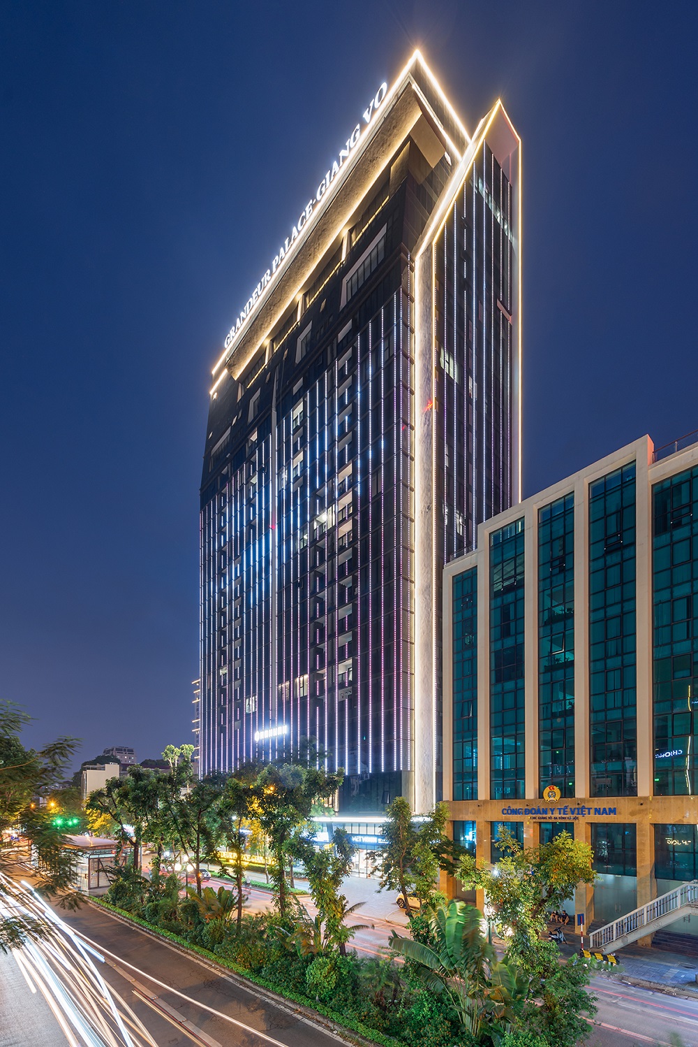 Vị trí của các dự án bất động sản đóng vai trò rất quan trọng, đặc biệt là trong phong thủy (Minh họa: Grandeur Palace - Giảng Võ của Văn Phú – Invest nằm tại vị trí trung tâm nội đô)