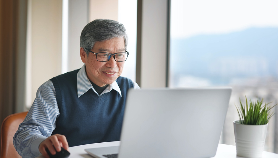 Trợ lý tài chính số VietinBank eFAST sở hữu giao diện đơn giản, giúp người dùng ở mọi lứa tuổi dễ dàng làm quen và sử dụng hiệu quả.