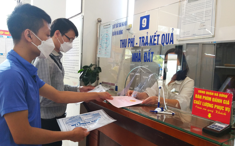 TP Hà Nội đang đẩy mạnh công khai thủ tục hành chính theo quy định, thực hiện việc tiếp nhận, xử lý phản ánh, kiến nghị của cá nhân, tổ chức về quy định hành chính bảo đảm hiệu quả. Ảnh Int