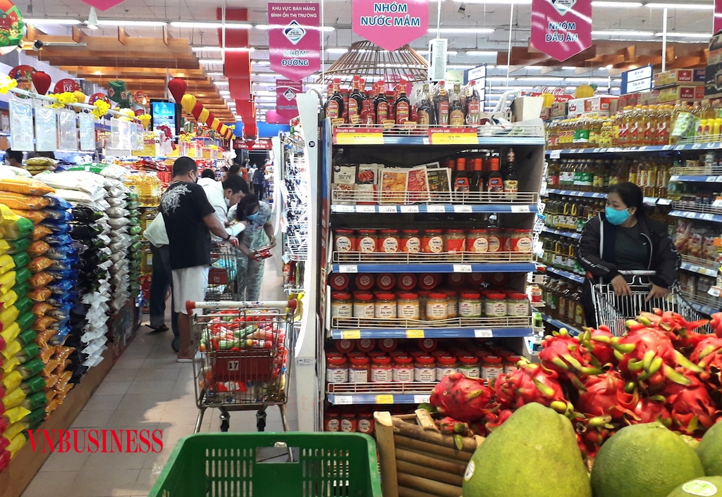 Với mảng thực phẩm thiết yếu, áp lực cạnh tranh là rất cao nhưng “quả ngọt” mang lại sẽ xứng đáng nếu DN biết “nhìn xa trông rộng”, chớp lấy các cơ hội giữa nhiều biến động.