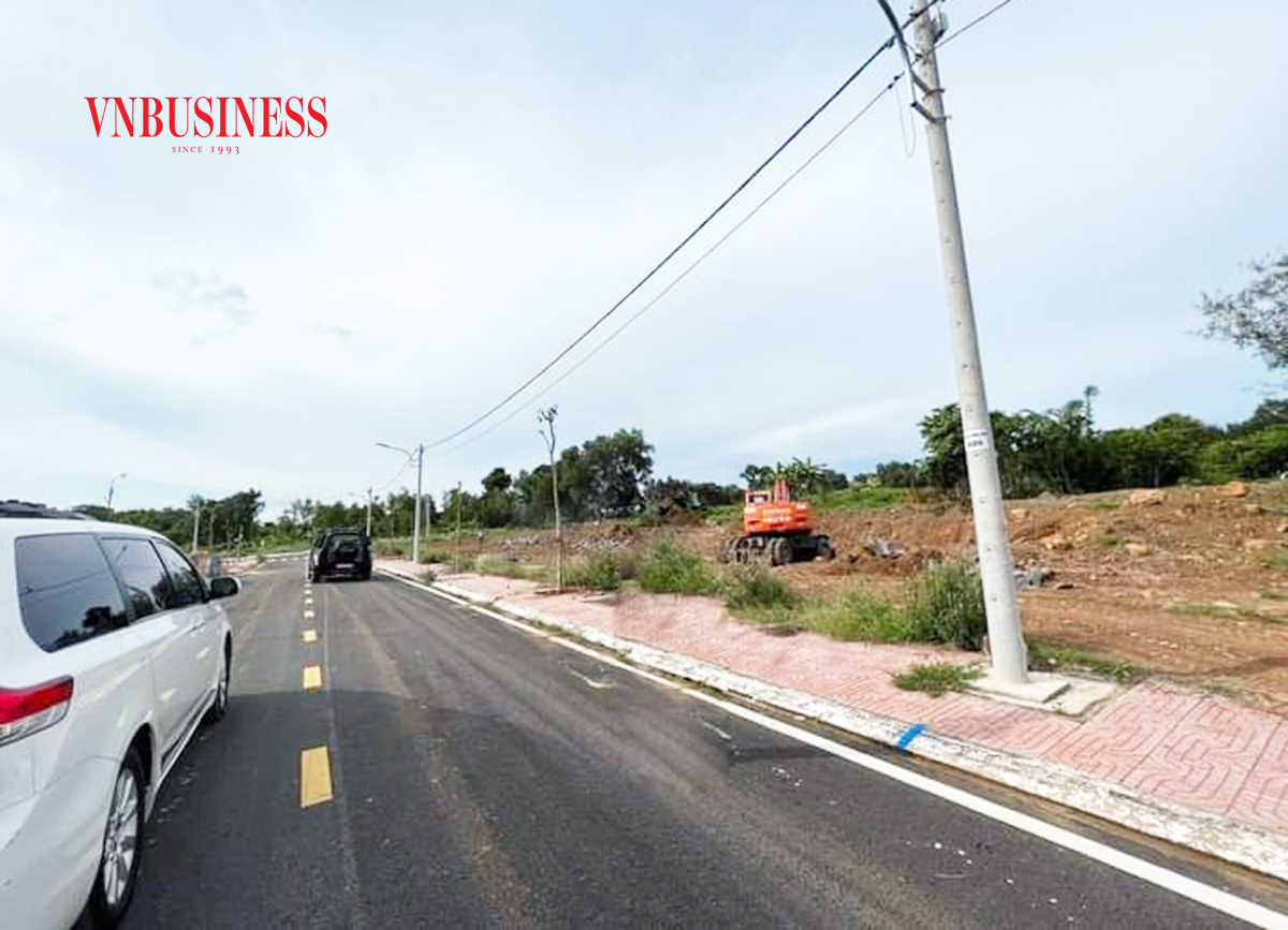 Việc công khai thông tin bất động sản có thể giúp giảm sốt đất, ngăn cò bắt tay nhiễu loạn thị trường.
