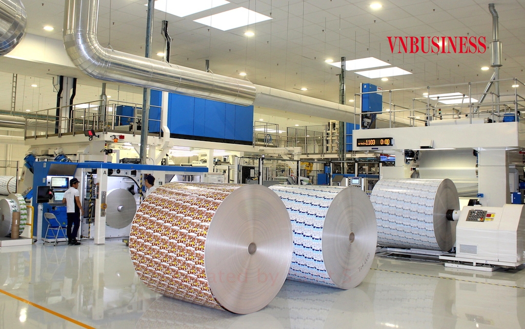 Chủ động dự trữ nguyên liệu với giá tốt, tiết giảm chi phí sản xuất, đầu tư công nghệ nhằm nâng sức cạnh tranh... sẽ giúp các DN Việt cải thiện được lợi nhuận trong bối cảnh đầy biến động như hiện nay.