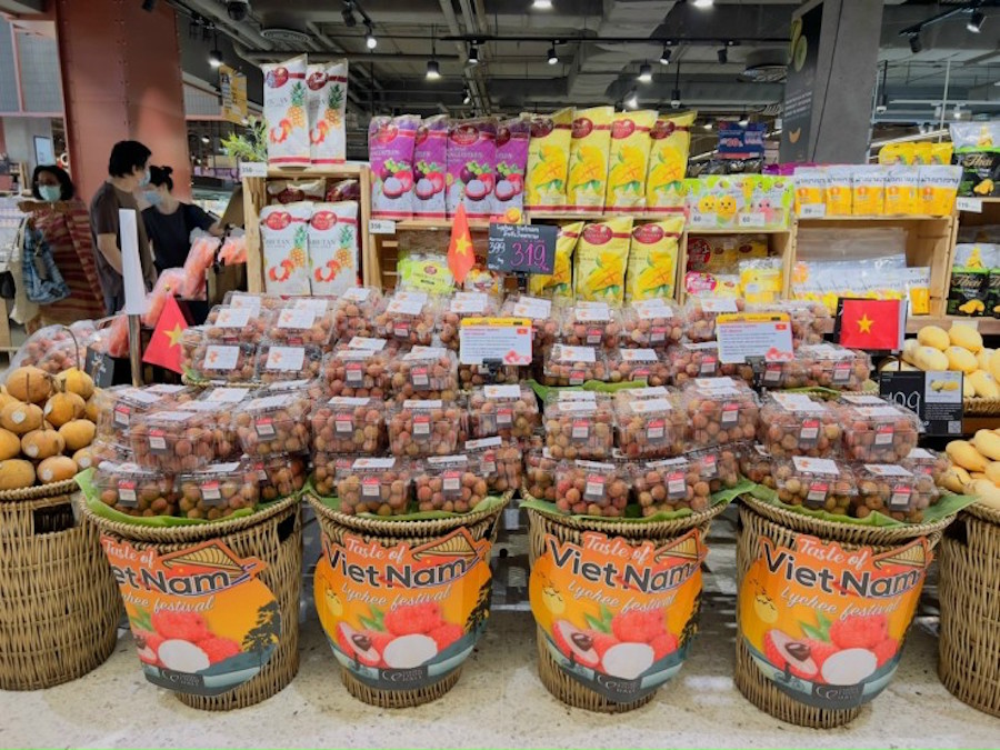 Vải thiều Việt Nam được phân phối tại hệ thống siêu thị ở Thái Lan.