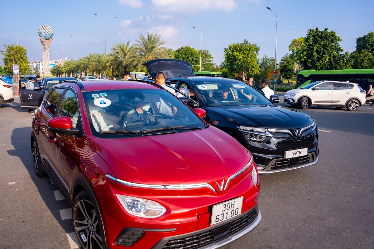 Trong tương lai, 100% phương tiện giao thông tại các đại đô thị Vinhomes đều là xe điện sẽ góp phần giảm đáng kể khí thải gây ô nhiễm môi trường cho các thành phố.