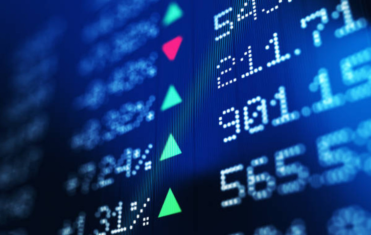 Các quỹ ETF trong nước cơ cấu danh mục, thị trường chững đà hưng phấn.