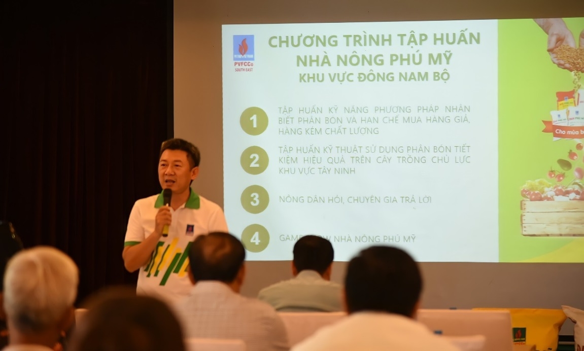 Chương trình “Nhà nông Phú Mỹ” nhằm xây dựng các hạt nhân để lan tỏa kỹ thuật canh tác nông nghiệp tiên tiến trong cộng đồng.