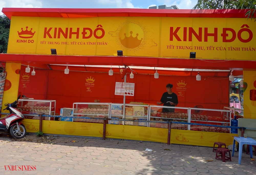 So với năm 2020 giá bánh Trung thu các loại năm nay tăng 15-25% do chi phí đầu vào tăng mạnh.