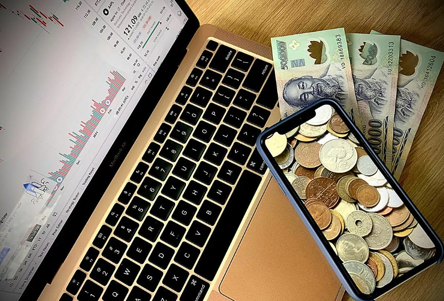 Tiếp tục xu hướng điều chỉnh, cổ phiếu bất động sản đỡ điểm cho thị trường chung.