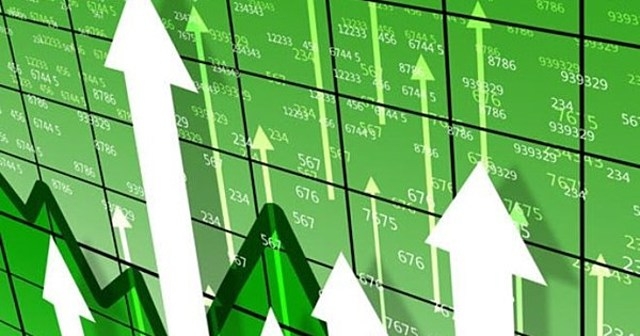 Chuyên gia đồng quan điểm, thị trường trong những tháng cuối năm sẽ khởi sắc.