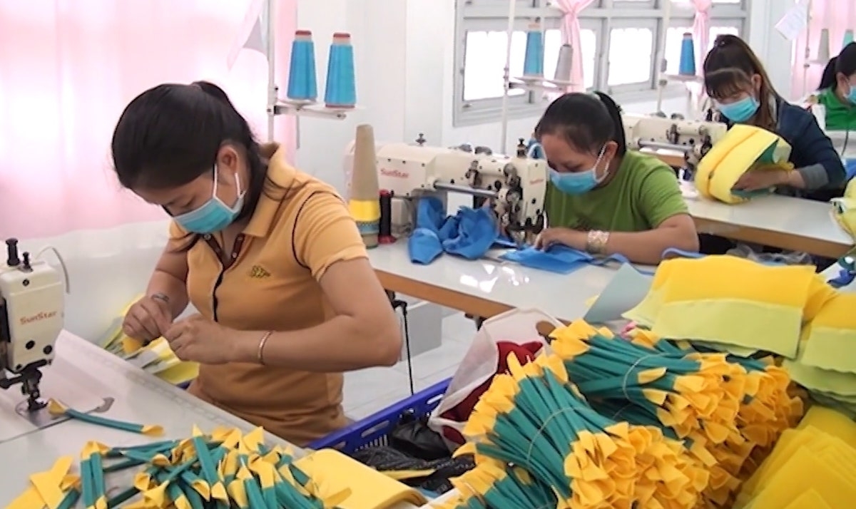 Nếu không giải quyết vấn đề cho vay tín dụng thì một số doanh nghiệp vừa và nhỏ, hộ kinh doanh sẽ có nguy cơ phá sản (Ảnh minh họa: Int).