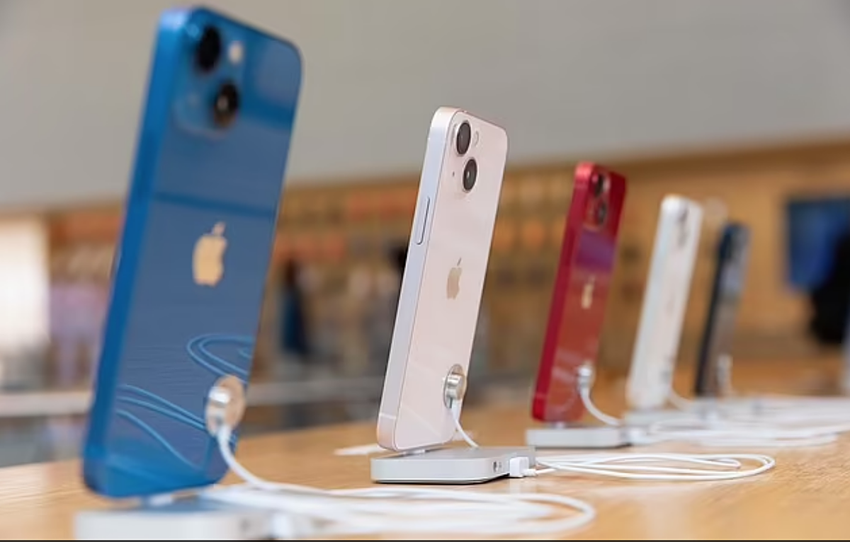 Apple cảnh báo lỗ hổng cho phép tin tặc xâm nhập vào iPhone, Mac.