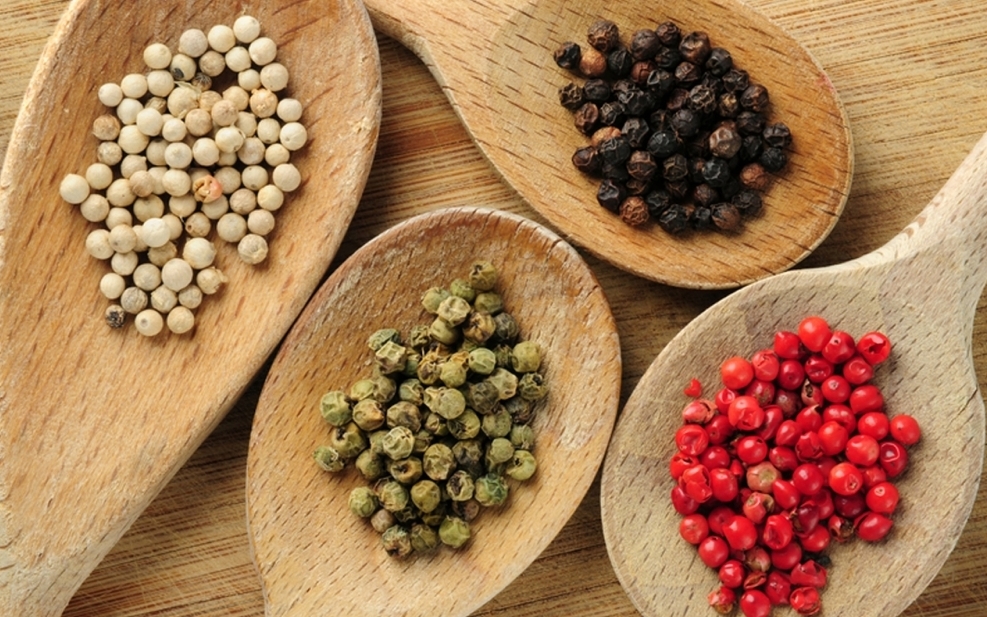 Giá tiêu trong khoảng 68.000 - 71.000 đồng/kg, giữ ổn định so với cùng thời điểm hôm qua.