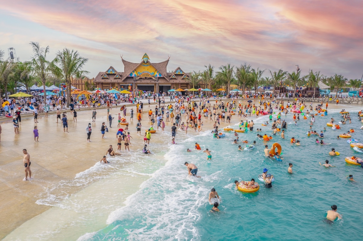 Đặc quyền sống nghỉ dưỡng phong cách resort là lợi thế đắt giá của Vinhomes Ocean Park 2 - The Empire.