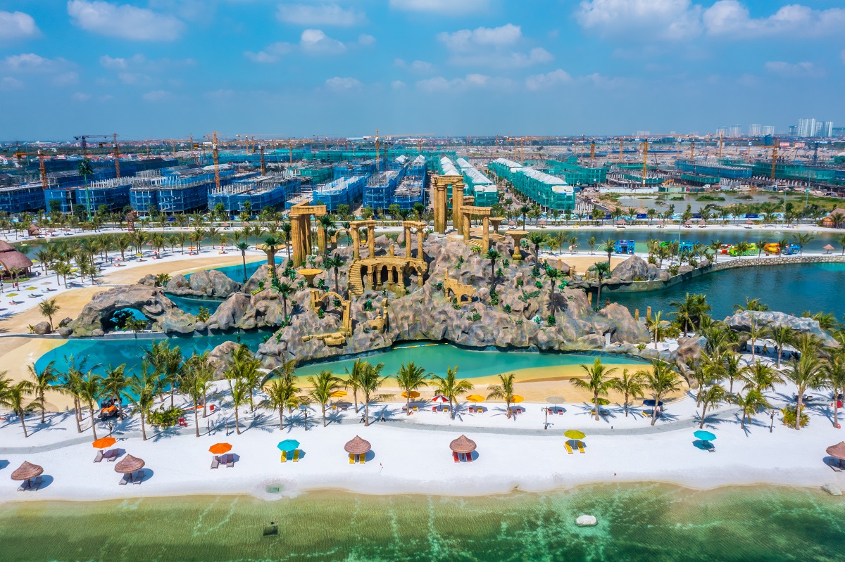 Hệ thống tiện ích, dịch vụ ở Vinhomes Ocean Park 2 – The Empire khiến khách hàng miền Trung và miền Nam mê mẩn.