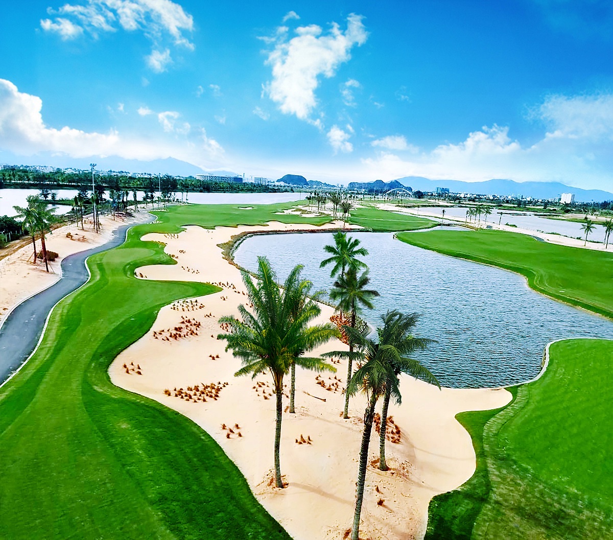 Vẻ đẹp sân Nicklaus Course tại BRG Đà Nẵng Golf Resort.