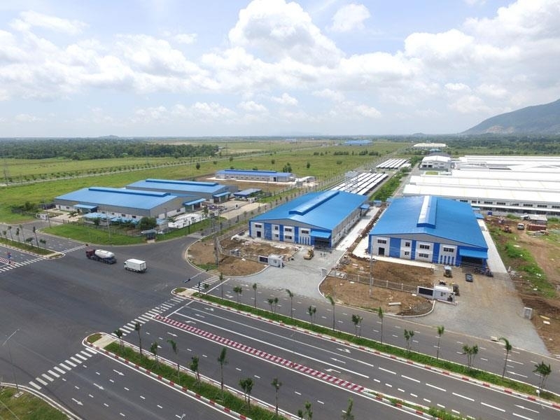 Là doanh nghiệp có tên tuổi nhưng trong suốt 10 năm qua, cổ phiếu ITA lại giao dịch khá lẹt đẹt, thậm chí luôn ở dưới mệnh giá (Ảnh: Int)