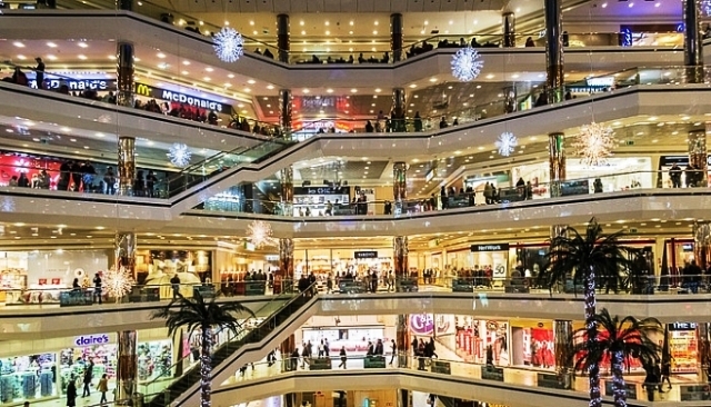 Nhóm cổ phiếu ngành bán lẻ đang có xu hướng hút tiền trở lại (Ảnh: Int)