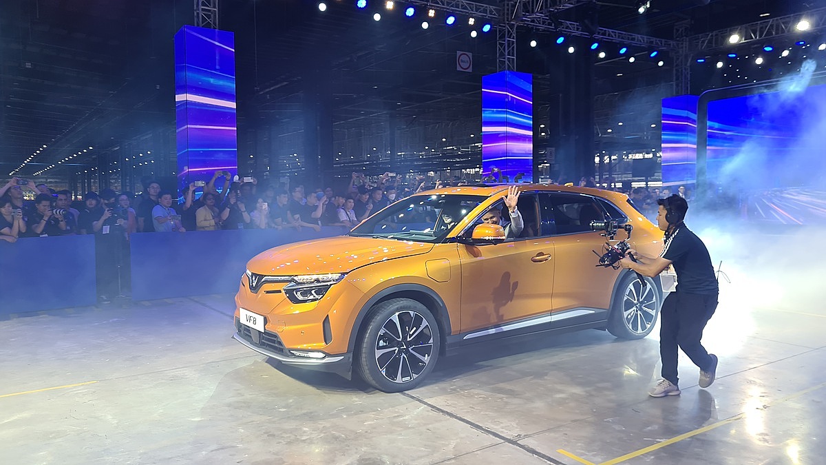 Những người đặt mua xe sớm đươc nhận nhiều ưu đãi.