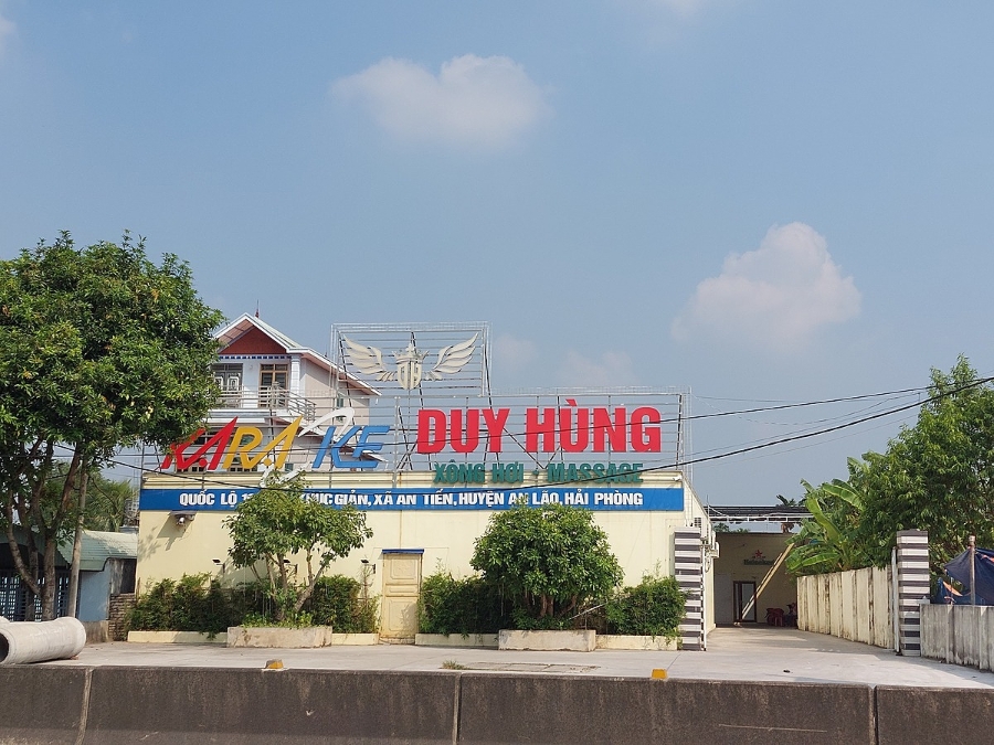 Các cơ sở kinh doanh karaoke phần lớn được xây dựng với diện tích sàn từ vài chục đến hơn 100m2 và thấp tầng. (ảnh minh họa).