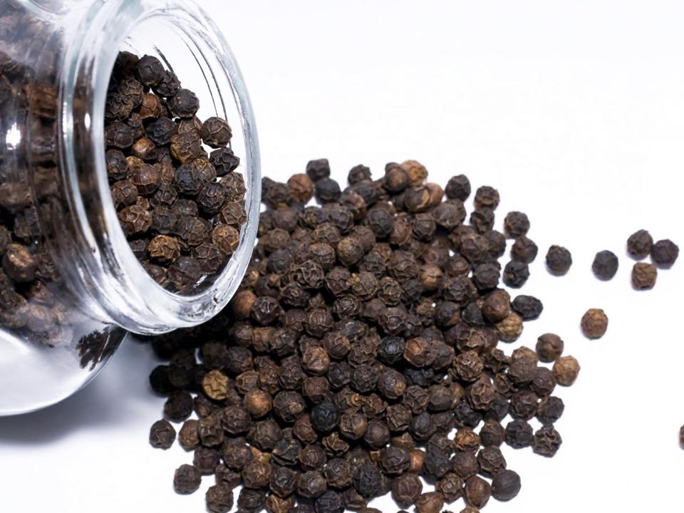 Giá tiêu ổn định quanh mốc 64.000-67.000 đồng/kg trong ngày hôm nay.