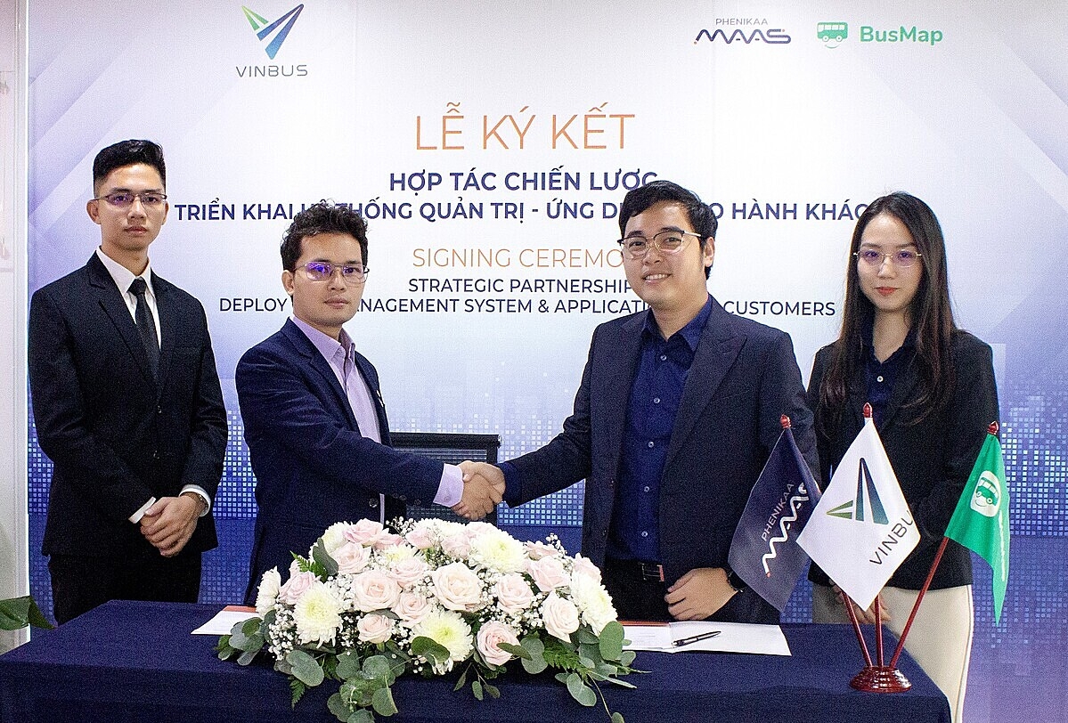 Hợp tác của Phenikaa MaaS và VinBus nhằm cung cấp ứng dụng với các tiện ích vượt trội dành cho hành khách sử dụng xe buýt điện cũng như các phương tiện giao thông công cộng.