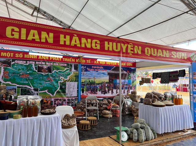 Các mô hình HTX để liên kết giúp nhau làm kinh tế, từ đó dần ổn định cuộc sống, một số mô hình đã có sự phát triển, tạo dựng được thương hiệu.