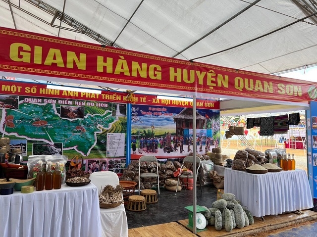 Các mô hình HTX để liên kết giúp nhau làm kinh tế, từ đó dần ổn định cuộc sống, một số mô hình đã có sự phát triển, tạo dựng được thương hiệu.