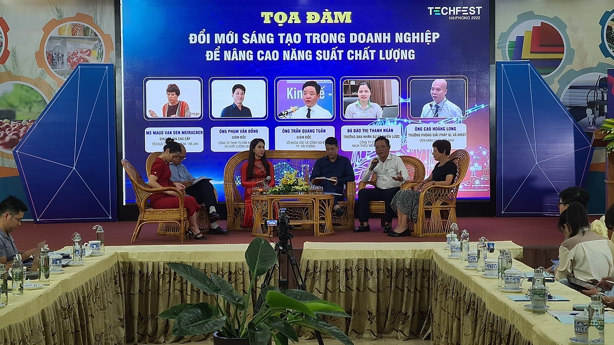 Tọa đàm áp dụng công cụ tiên tiến để nâng cao năng suất, chất lượng đối với DN, nhất là đối với DN nhỏ và vừa.