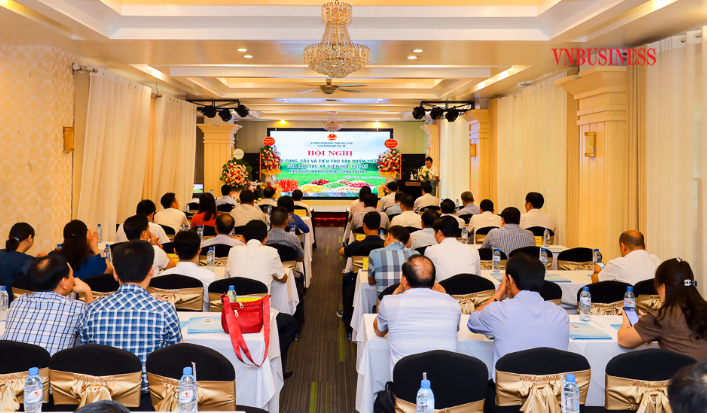 Hội nghị quy tụ hàng chục tỉnh, thành vùng Đồng bằng sông Hồng cùng bàn giải pháp kết nối cung cầu cho sản phẩm chủ lực của HTX, Liên hiệp HTX.