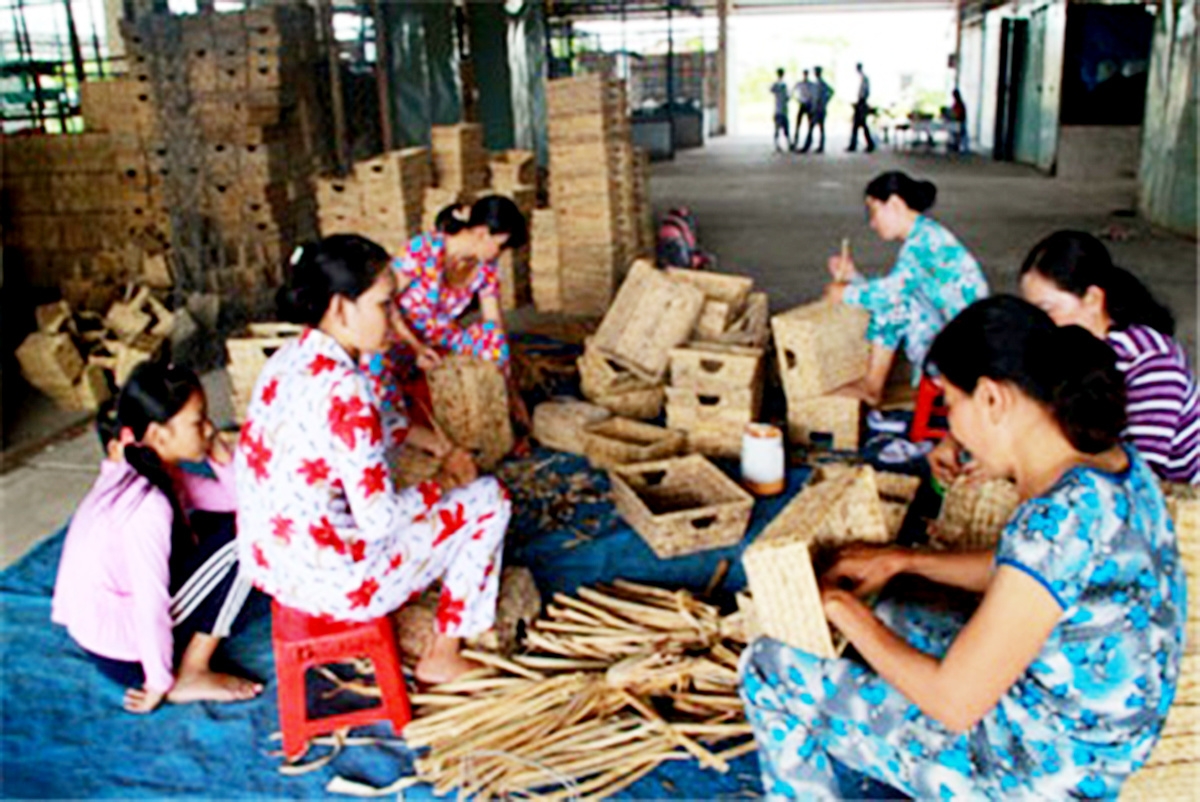 Cầm tay chỉ việc giúp học viên học nghề nhanh hơn, giảm thời gian, chi phí đào tạo.