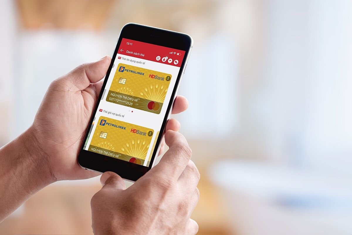 “Siêu thẻ 4 trong 1” HDBank Petrolimex là siêu thẻ quốc dân.