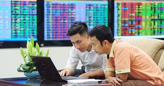 VN-Index đã tạo đáy ngắn hạn quanh ngưỡng 1.000 điểm và dự báo sẽ duy trì ngưỡng này trong phần còn lại của năm 2022 (Ảnh: Int)